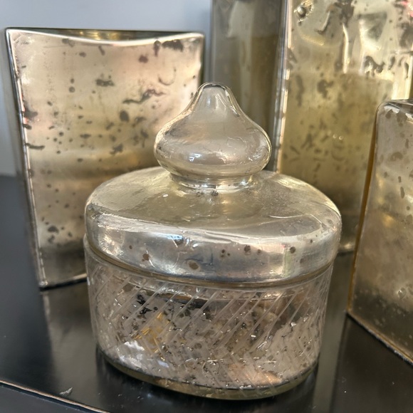 Gold Decor bundle - Picture 7 of 15